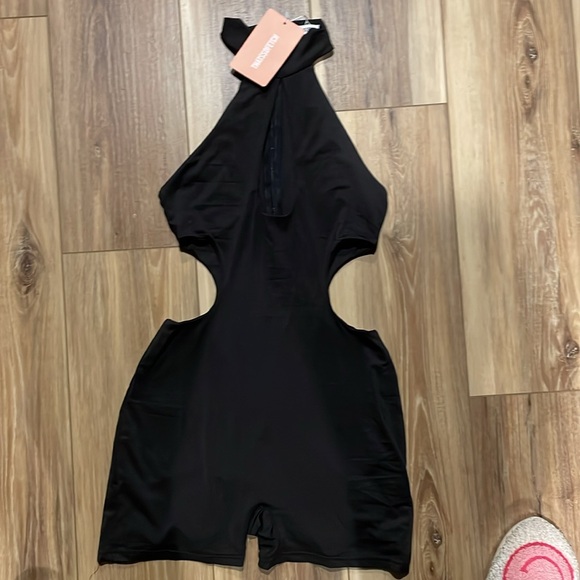 That’s so fetch Evoke playsuit - Picture 2 of 3